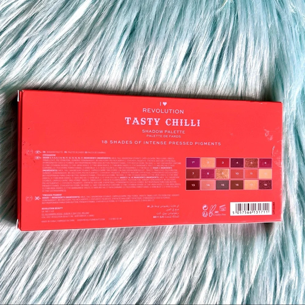 Revolution Tasty Chilli Eyeshadow Palette Limited Edition 18 Shade Chili Pepper